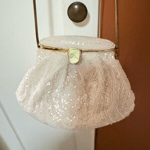STUNNING Vintage Richere Beaded Ivory Evening Bag with Gold Frame